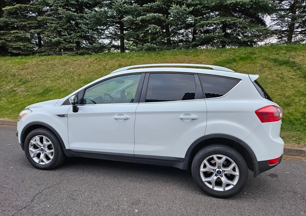 Ford Kuga cena 33500 przebieg: 231000, rok produkcji 2012 z Wałbrzych małe 172